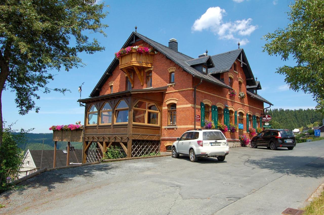 Berggasthaus & Pension Schoene Aussicht Klingenthal Bagian luar foto