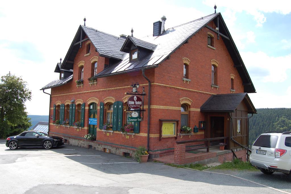 Berggasthaus & Pension Schoene Aussicht Klingenthal Bagian luar foto